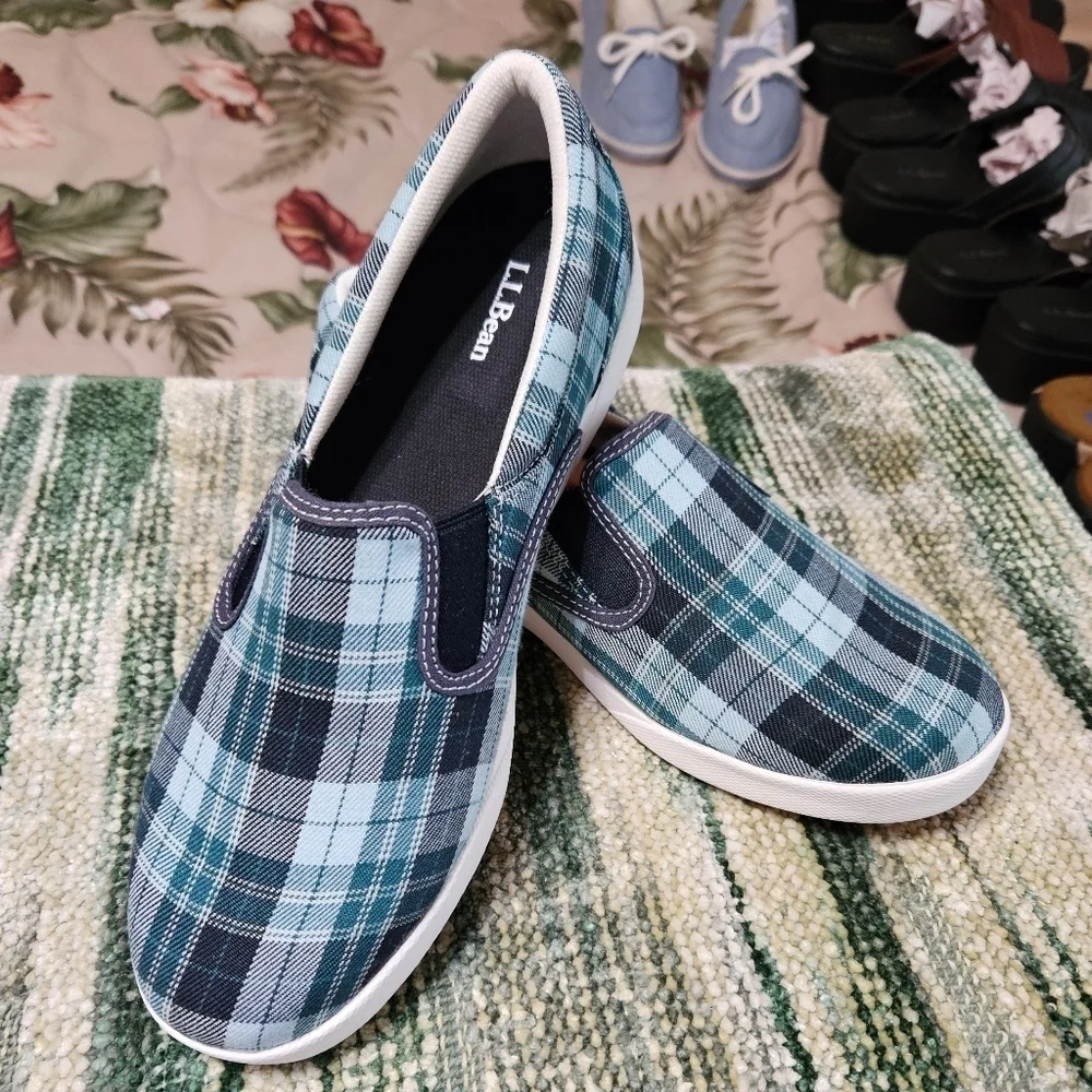 #259 L.L.Bean- Cute! Assorted Sneakers & Slip-On Shoes Sizes Below. - Picture 2 of 11